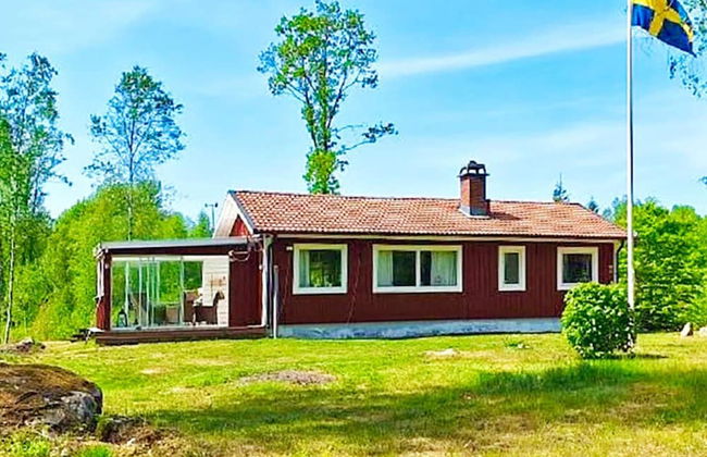 4 Person Holiday Home in Holmsjo - Photo 1