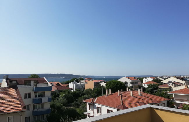 A Suit Residence - Photo 22