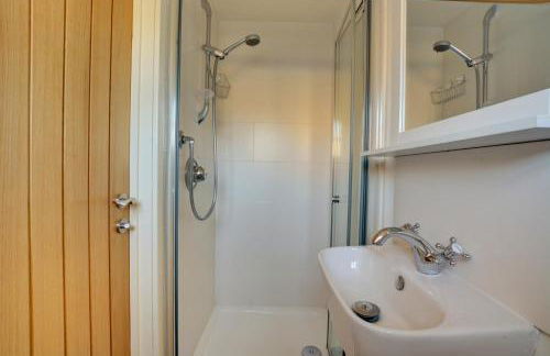 4 Bed in Salthouse oc-1824 - Photo 19