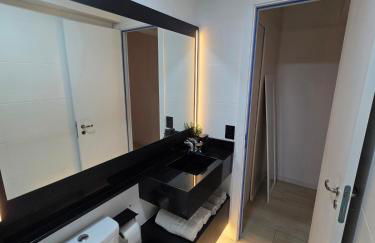 Complete and spacious apartment with garage and swimming pool - Foto 24