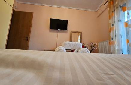 Pilea Comfy Home - Photo 23