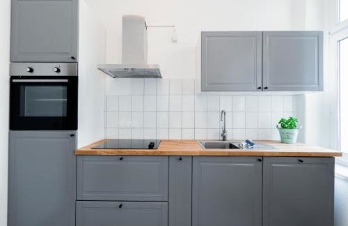 Helle Wohnung mit Balkon & moderner Küche - ideal für Paare mit Kind - Foto 8