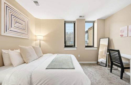 NEW 3BR Modern Downtown Apartment - Foto 19