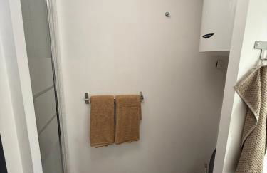 Charmant appartement moderne avec place de parking privative - Foto 15