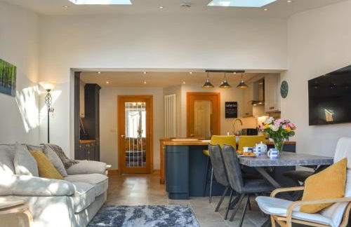 Rowan House - Photo 7