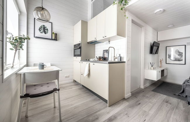 Waterfront Cabins - Photo 60