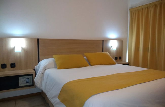 Apartamentos Mendoza - Photo 14