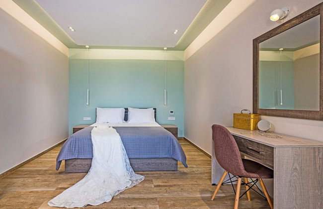 VILLA HILL FAMILIES ONLY - Photo 6