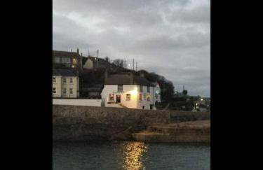 Small self contained room - Foto 17