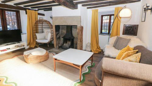 Old Manor House - Photo 3