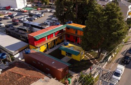 Villa Dei Colori Studio 1 com Ar Condicionado e Wi-fi proximo a Pedreira Térreo - Foto 17