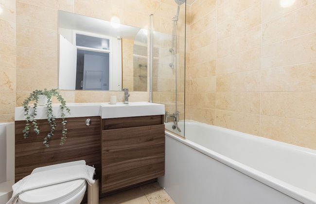 Amazing Flat in Battersea - Photo 47