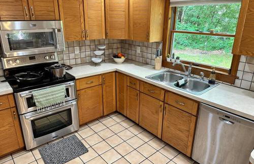 Nature's Nest - Woodland Retreat - Fireplace - Quiet and Cozy - Foto 8