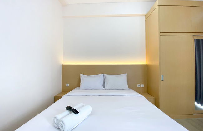 Comfort And Simply Design Studio At Vasanta Innopark Apartment - Foto 6