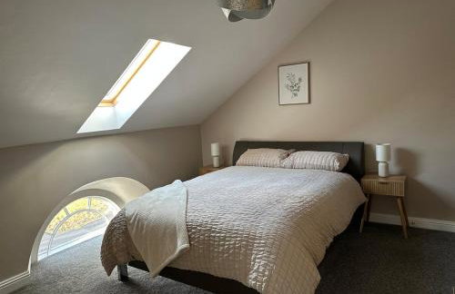 Old School House - Photo 18