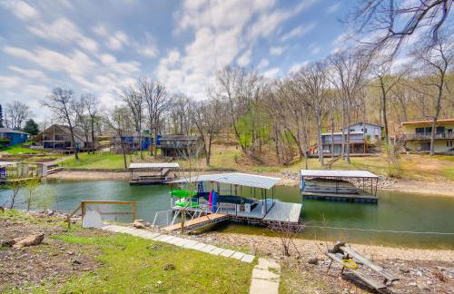 Dock and Furnished Deck Lakefront Gravois Mills Gem - Foto 2