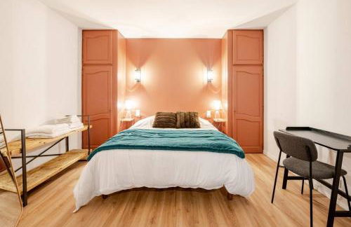 Cozy Alpine Apartment Sleeps 4, Private Parking - Foto 9
