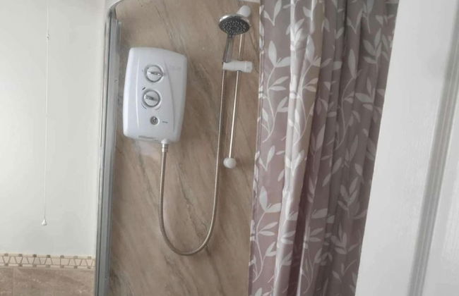 1br-garden-parking-pets-10 Mins to Beach - Photo 9