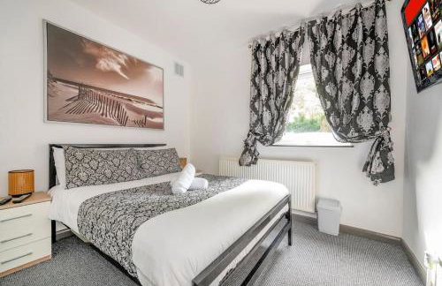 *F2GH* for your most relaxed & Cosy stay + Free Parking + Free Fast WiFi * - Foto 20