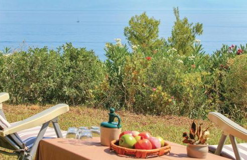 Beautiful Home In Melissi Xylokastro - Foto 9