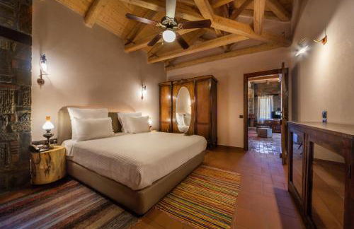 Montanema Handmade Village - Photo 81