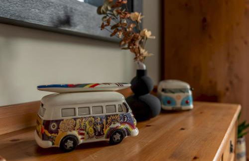 Charming Modern Retreat with Private Garden - Pass the Keys - Foto 27