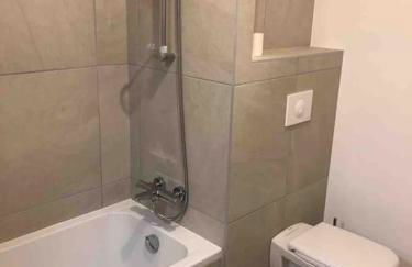 T2 - 1 ch - Garage privé - Balcon - 15 min du lac - Photo 13