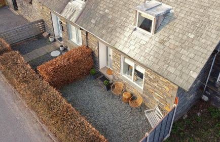 Duckling Cottage - Photo 4