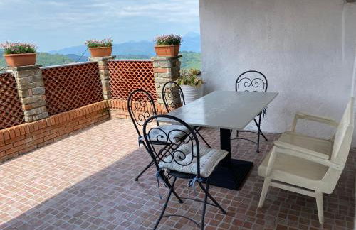Home Holidays Crasciana, con terrazza vista sulle Alpi Apuane. - Foto 47
