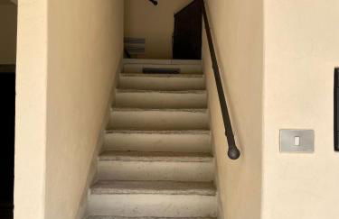 LE RONDINI - Courtyard apartment with balcony & terrace - Foto 11