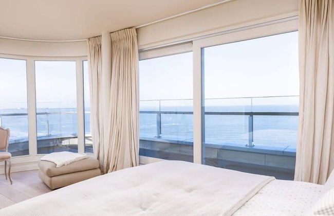 Stunning Penthouse With Free Parking and sea View - Foto 9