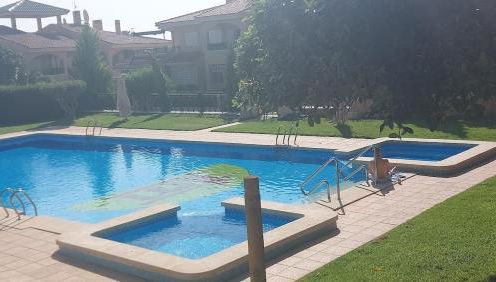 Bungalow en Novamar a 800 metros del mar - Foto 1