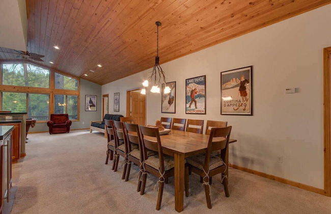 Angora Mountain Lodge - Pool Table, Ping Pong, Shuffle Board - Photo 12