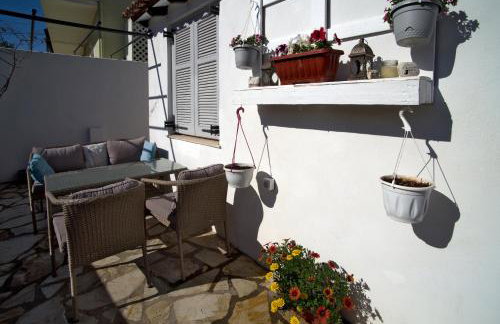 Nicola's Apartments - Photo 25