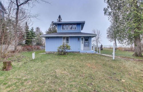 Serene Lakefront Baileys Harbor Home with Deck! - Foto 24