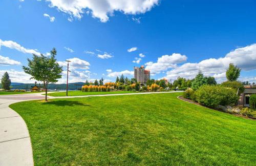 CDA Loft With Private Rooftop Patio And Free Parking - Foto 17