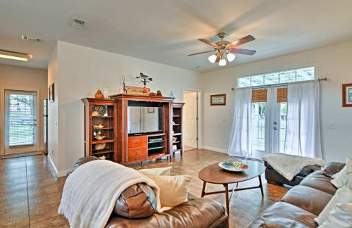 Walk to the Waves! Pass Christian Beach Retreat - Foto 4