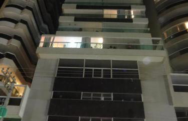 Magnífico APARTAMENTO de Charme - 3 quartos AR CONDICIONADOS SPLIT - Beira Mar, 2 banheiros, 2 Vagas Garagem, 4 Varandas, 2 Elevadores, Redes para Descanso, Wi-Fi, Air Fryer, Disney Plus, HBO Max, Cadeiras de Praia e Caixa Térmica - Photo 70