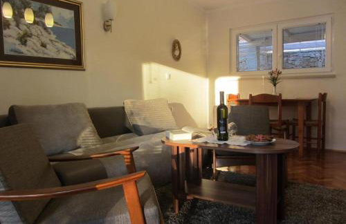Holiday Home Lujo - Photo 20