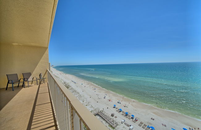 Comfortable High-Rise Condo with Beach Access - Unit 1404 by RedAwning - Foto 32