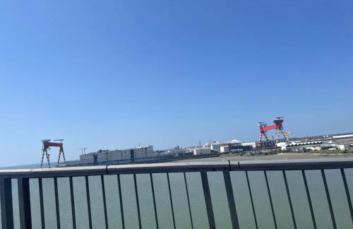 Studio cosy avec terrasse, proche Chantiers et Airbus - Foto 13