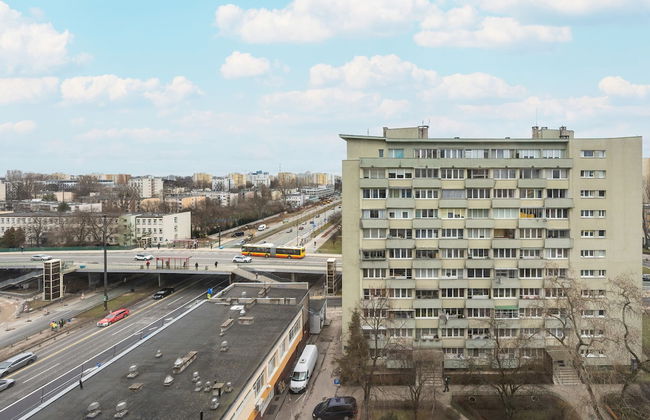 Unique Bright Apartment by Renters - Photo 45