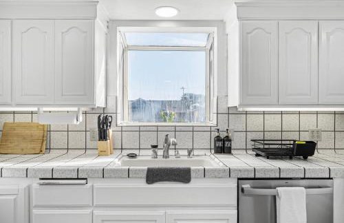 Charming single-story 3Brs 2bth home S-SF - Foto 28