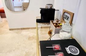 - LA SUITE DELOS - JACUZZI 2 PLACES - CENTRE VILLE A PIED - LIT QUEEN SIZE - PARKING PRIVÉE - WIFI - City Center within walking distance - - Foto 21