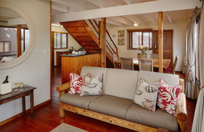 First Group Kowie River Chalets - Photo 8