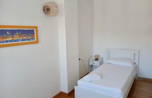 Luce, Silenzio ed Eleganza nel Cuore di Roma - 2 camere da letto - Photo 17