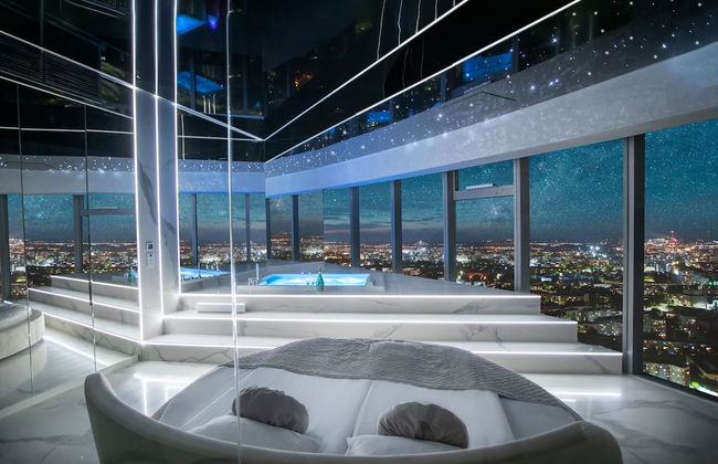 Apartments in Sky Tower with Bathtub near the window - Photo 66