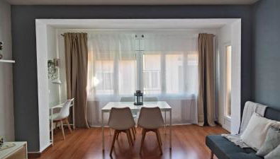 Apartamento Gran Via para 6 en el centro de Premià - Foto 2