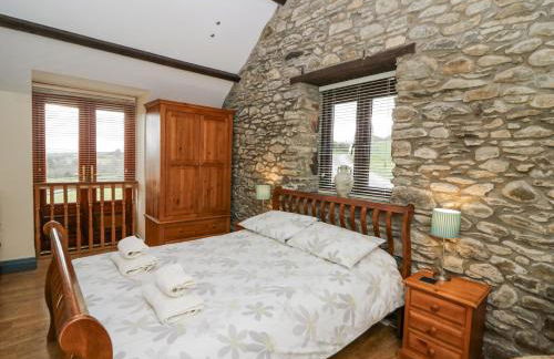 Llwyngwinau Isaf Barn - Foto 10