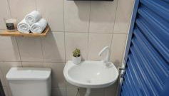 Suíte confortável e econômica perto de tudo - Foto 3